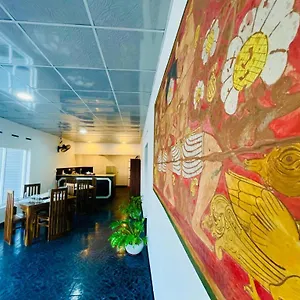  Guest house The Round